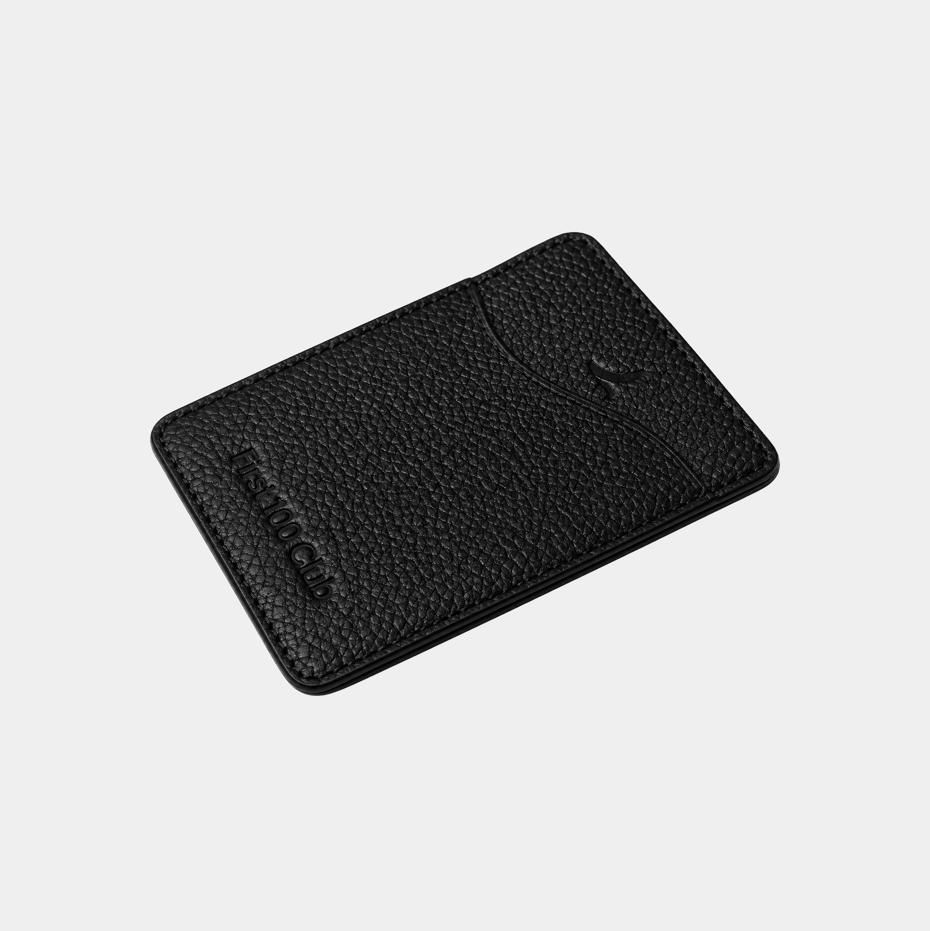 Personalised leather MagSafe card holder with 1 card slot.